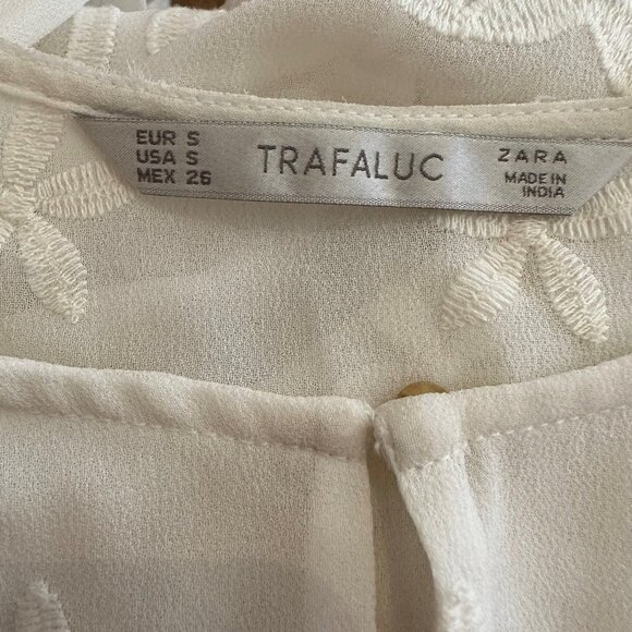 Zara peasant lace Maxi Dress - Picture 4 of 6